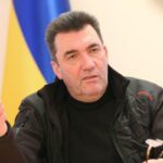 Лінія між світлом і темрявою пролягла по лініях українських окопів — Олексій Данілов